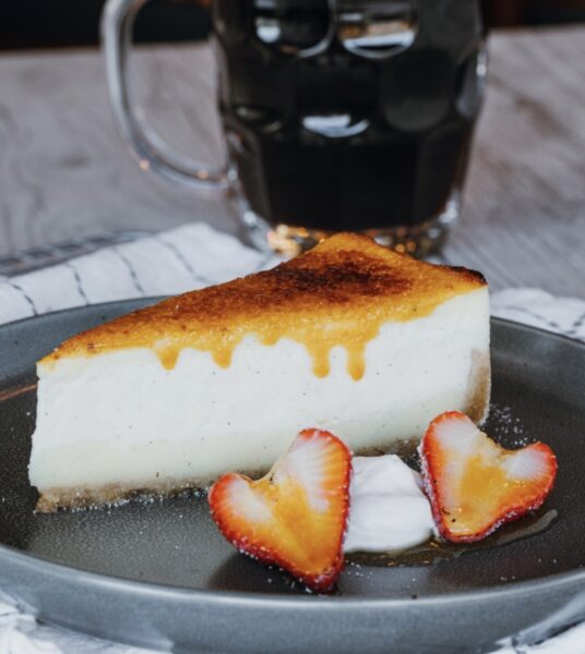 GB_Creme-Brulee-Cheesecake-dessert